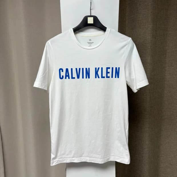 CK 캘빈클라인 반팔 M