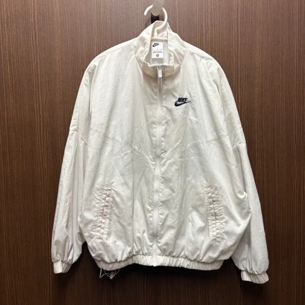 나이키 우븐 바람막이 S (여성)