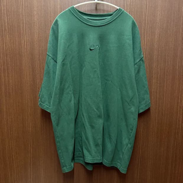 나이키 라운드 반팔 M