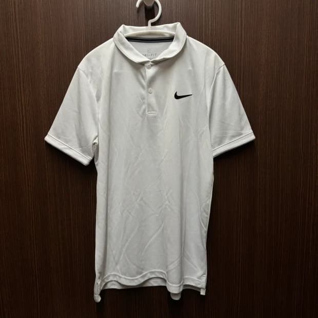 나이키 드라이핏 기능성 반팔 카라티 M