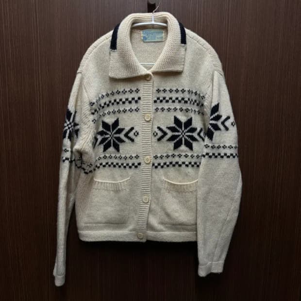 로맨티사이즈 울 니트 가디건 집업