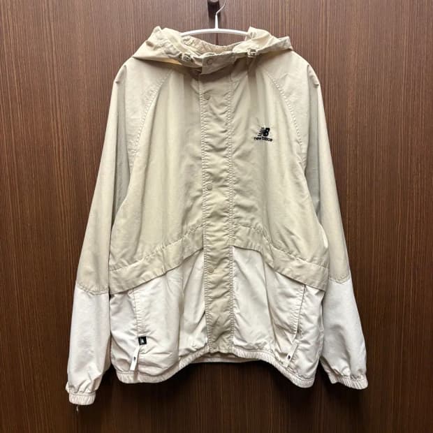 뉴발란스 바람막이 XL
