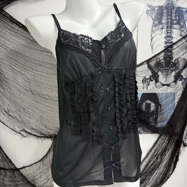 lace detailed black camisole