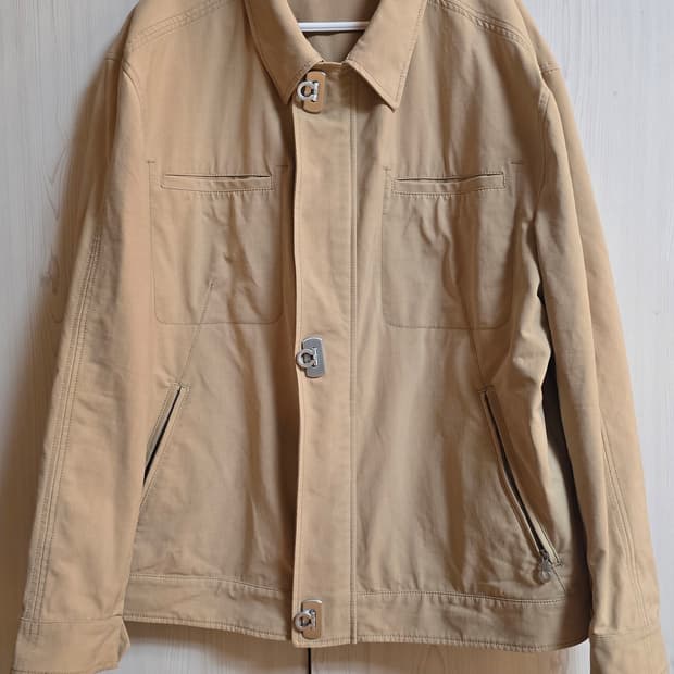 페라가모 자켓 105