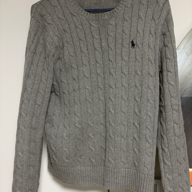 폴로 케이블 니트