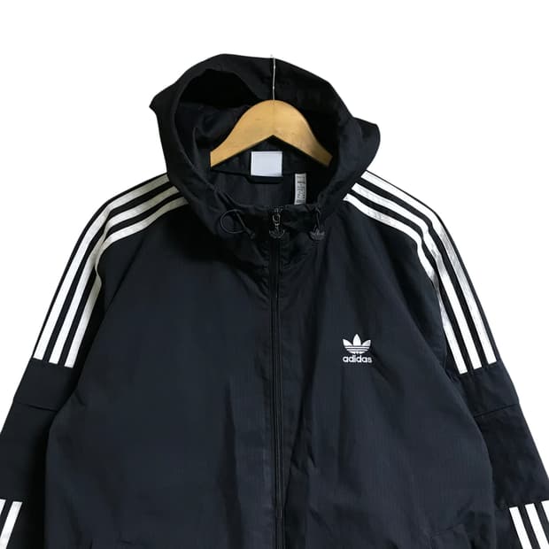 아디다스 불꽃 검정 바람막이