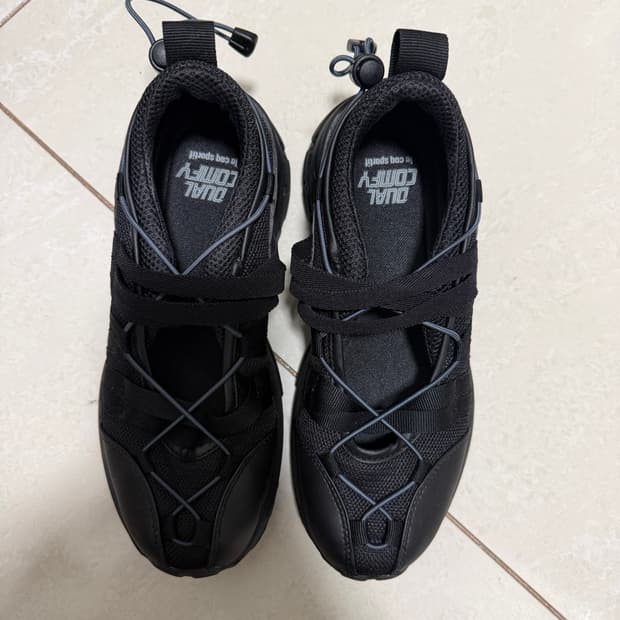 르꼬끄 레토 메리제인 블랙 230 새제품