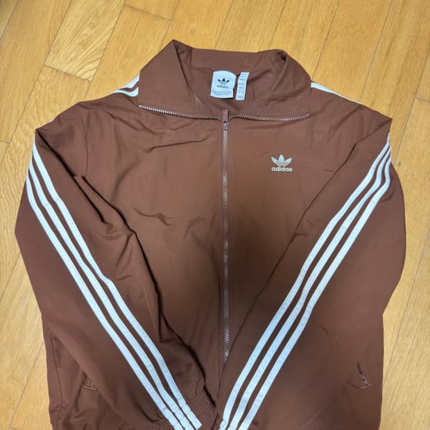 아디다스 우븐 파이어버드 브라운