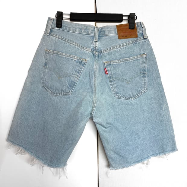 Levi's 리바이스 프리미엄 501 데님 버뮤다 쇼츠 (27-28)