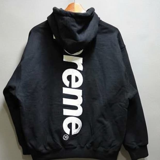 오사카에서 구매한 슈프림(인증가능) XL,XXL 두개