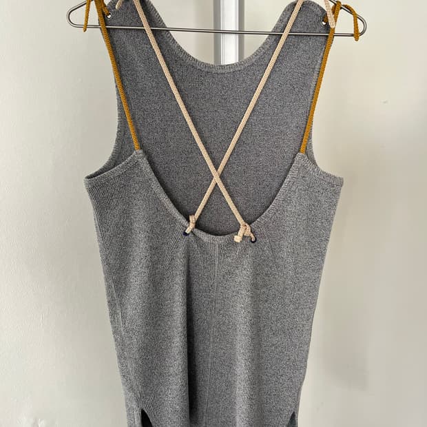 back strap sleeveless
