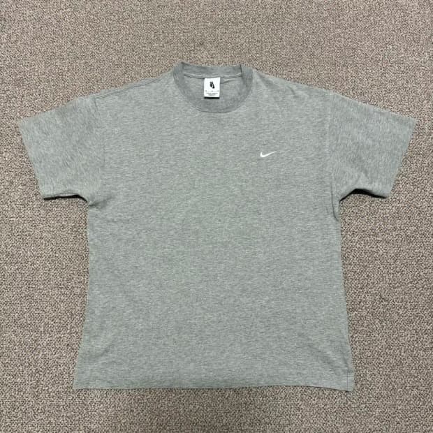 M 나이키 솔로스우시 반팔