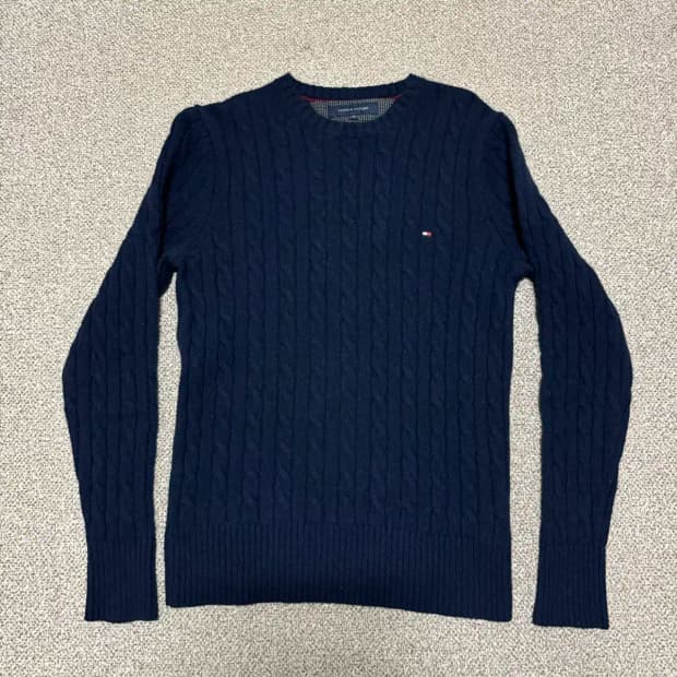 M 타미힐피거 꽈배기 울 니트