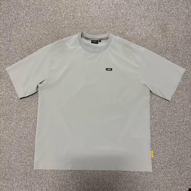 L 내셔널지오그래픽 반팔