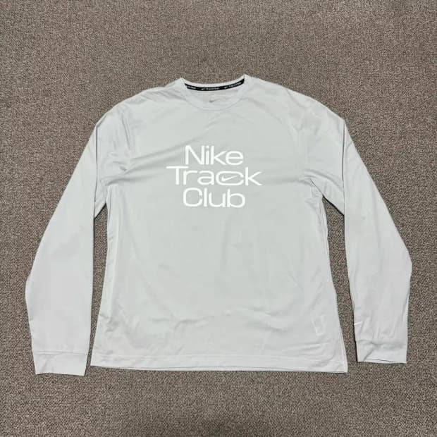 L 나이키 트랙클럽 긴팔
