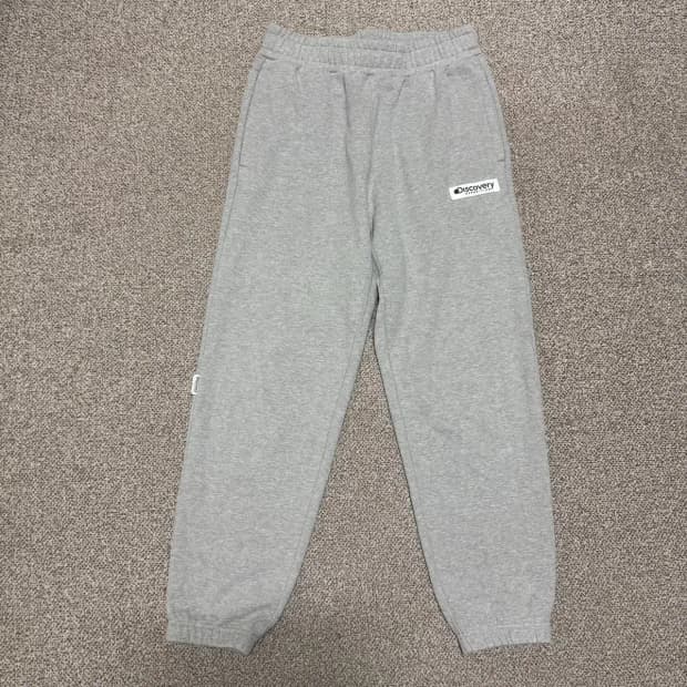30 디스커버리 트레이닝 팬츠