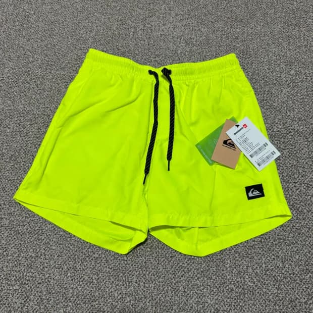 Xs 퀵실버 형광 반바지