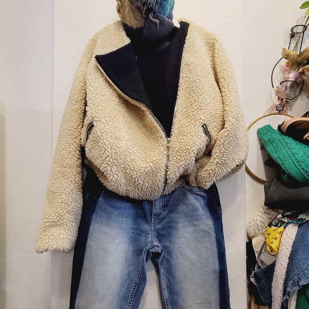 뉴욕 Yuneho 뽀글이 집업 라이더