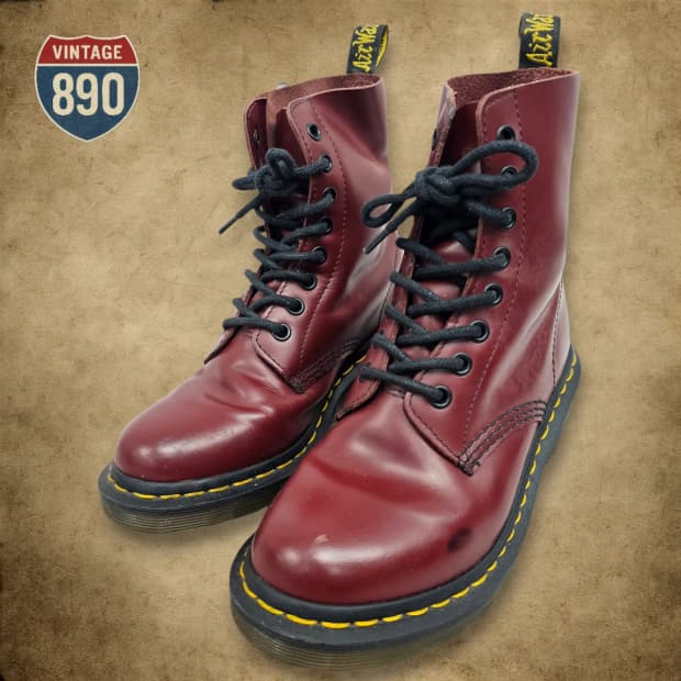 [230] Dr. Martens 닥터마틴 1460 8홀 가죽부츠