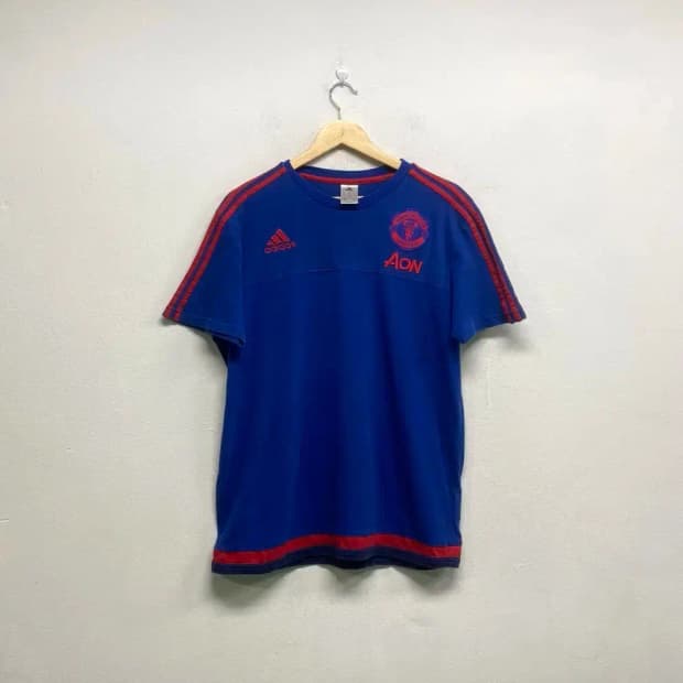 아디다스 맨유 맨체스터 스웨트탑 반팔티 L