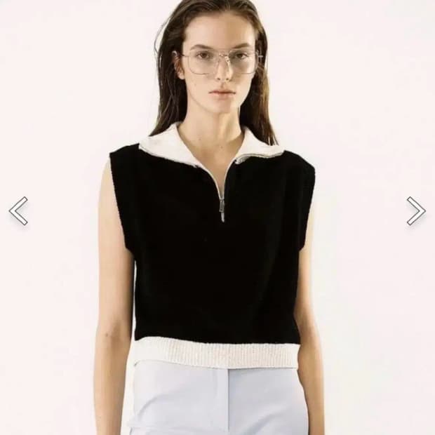 (품절제품) 더오픈프로덕트 썸머 배색 베스트 S