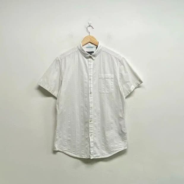 DKNY 시어서커 반팔 셔츠 M