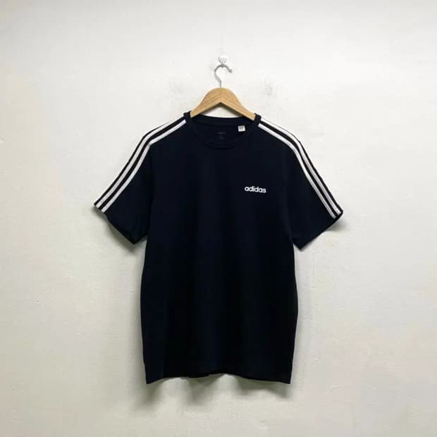 아디다스 에센셜 3S 반팔티 블랙 L