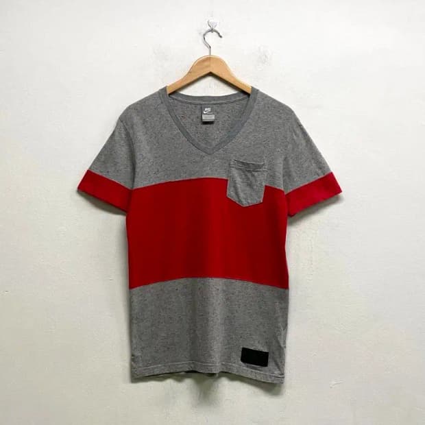 Nike 나이키 르브론 브이넥 반팔티 L