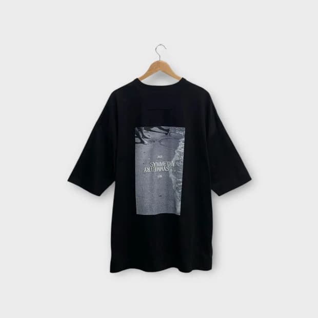 준지JUUNJ 블랙 시메트리 오버핏 7부 티셔츠 M-XL
