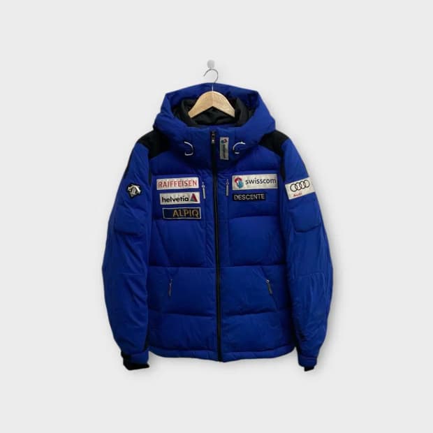 데상트 아우디 스키 덕다운 딥블루 패딩 S