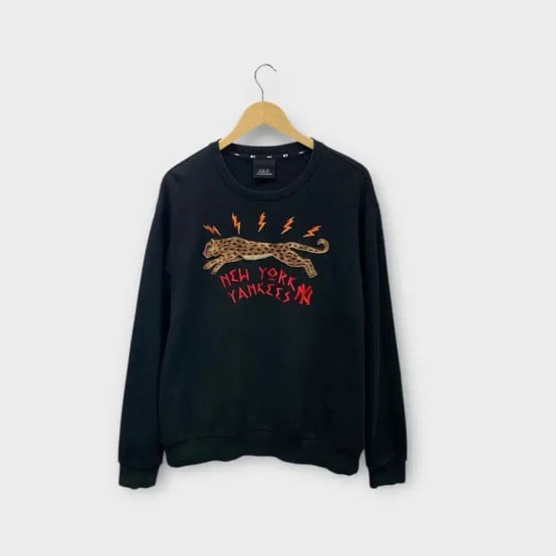 MLB 뉴욕양키스 호피 블랙팬서 맨투맨 L