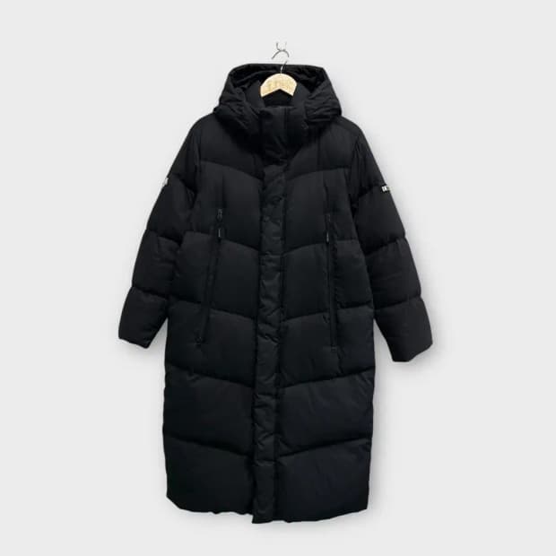 데상트 올블랙 덕다운 롱패딩 M