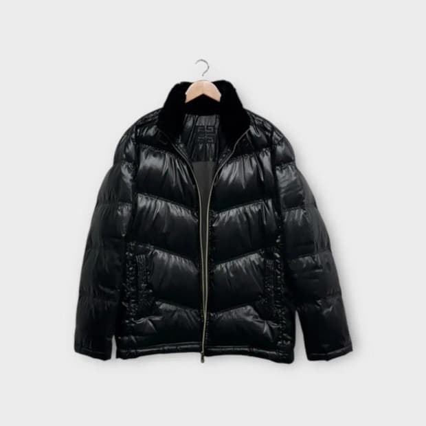 지방시 GIVENCHY 글로시 유광패딩 105