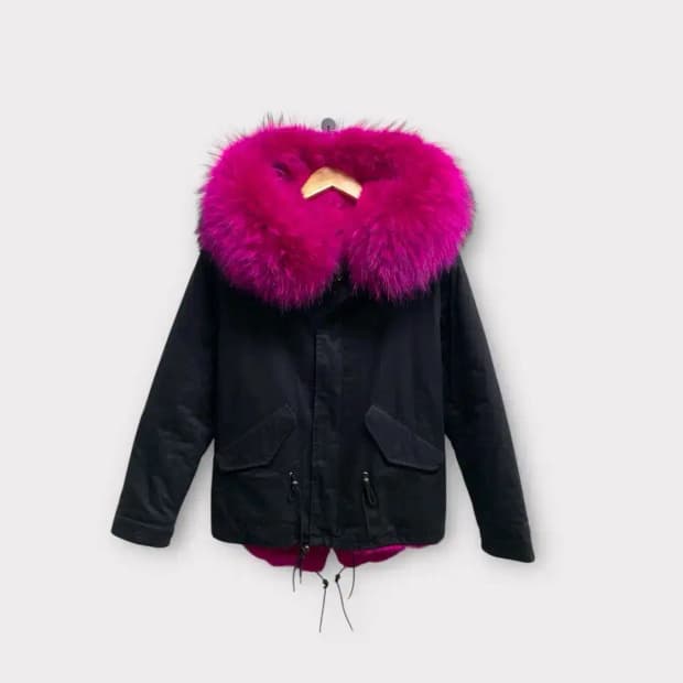 미스터앤미세스 블랙 핑크 퍼 후드 털야상 XS