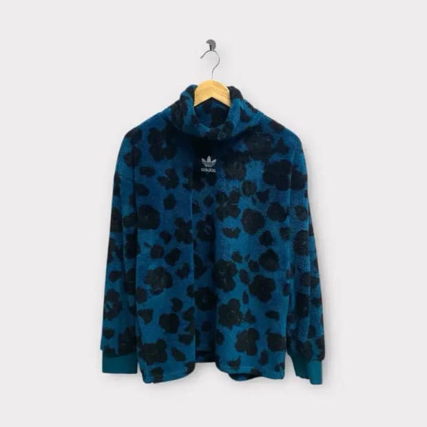 아디다스 쉐르파 레오파드 스웨터 블루 S