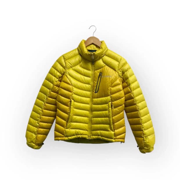 컬럼비아 고프코어 구스 경량패딩 95