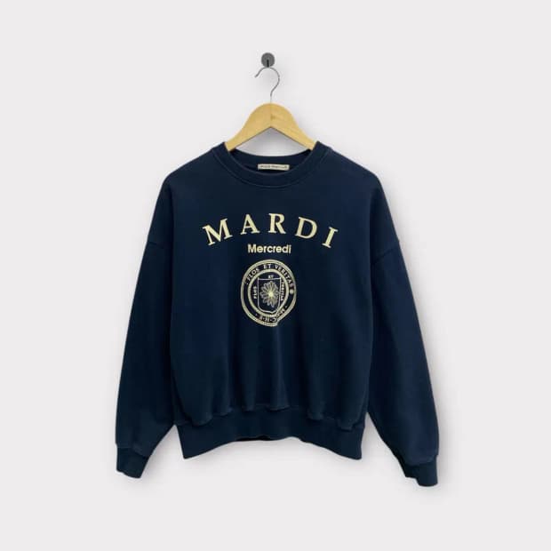 마르디 메크르디 mardi 네이비 맨투맨 free