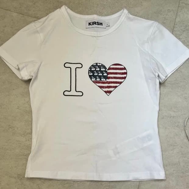 키르시 아이러브 키르시 크롭 티셔츠 [화이트]