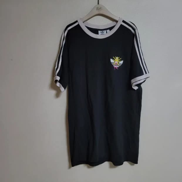 아디다스 반팔티