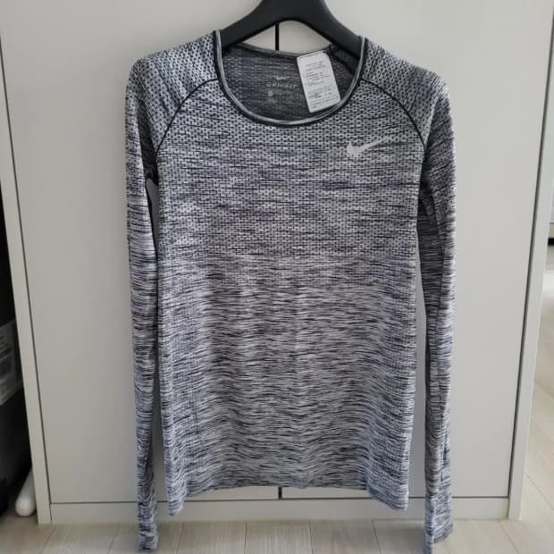 나이키 드라이핏 기능성 티셔츠