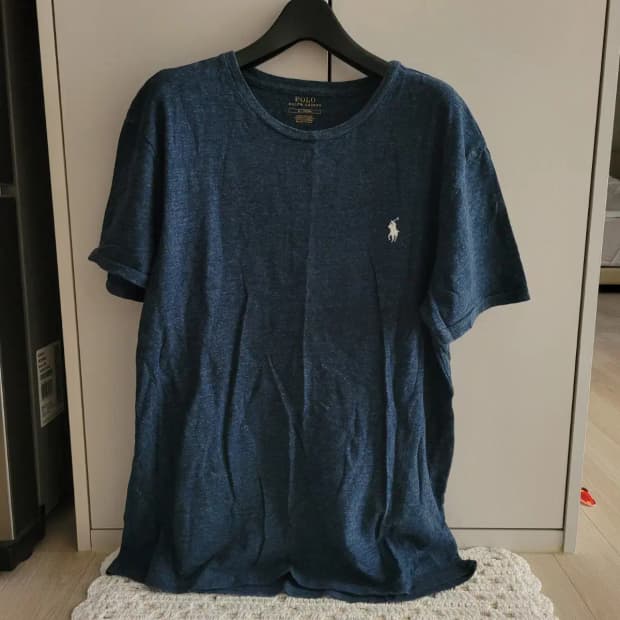 폴로 반팔티셔츠