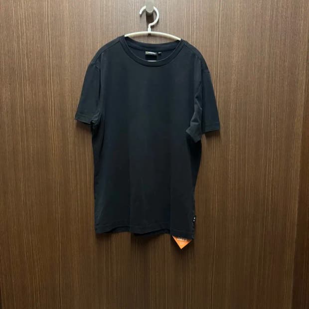 내셔널지오그래픽 반팔티셔츠