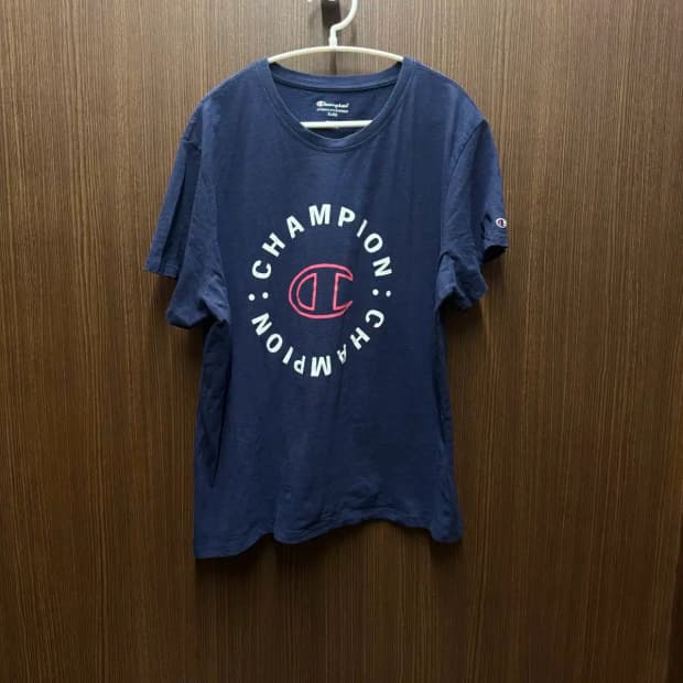 챔피온 반팔티셔츠