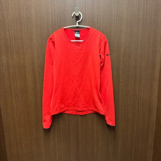 나이키 프로 긴팔티셔츠