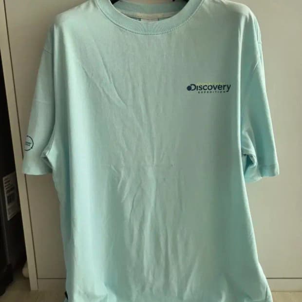 디스커버리 반팔티셔츠