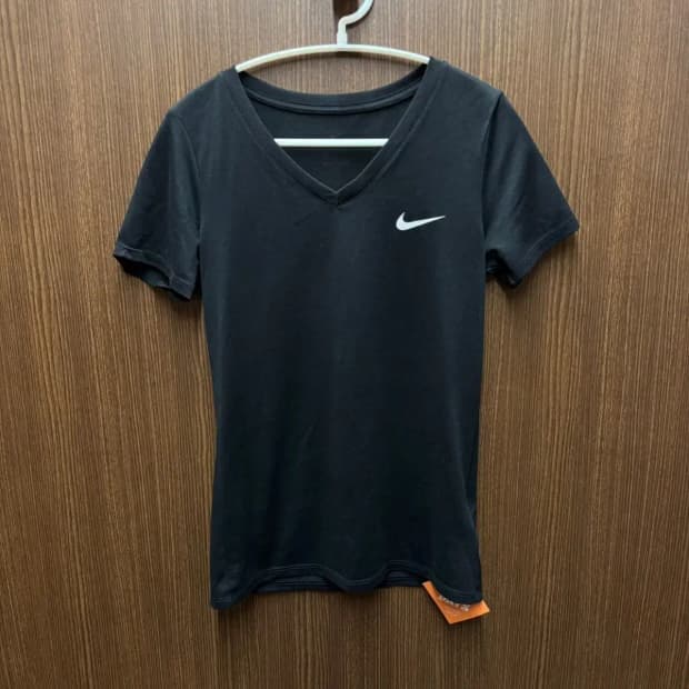 나이키 반팔티셔츠