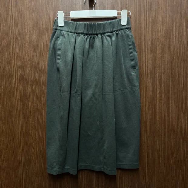 유니클로 밴딩 스커트 치마