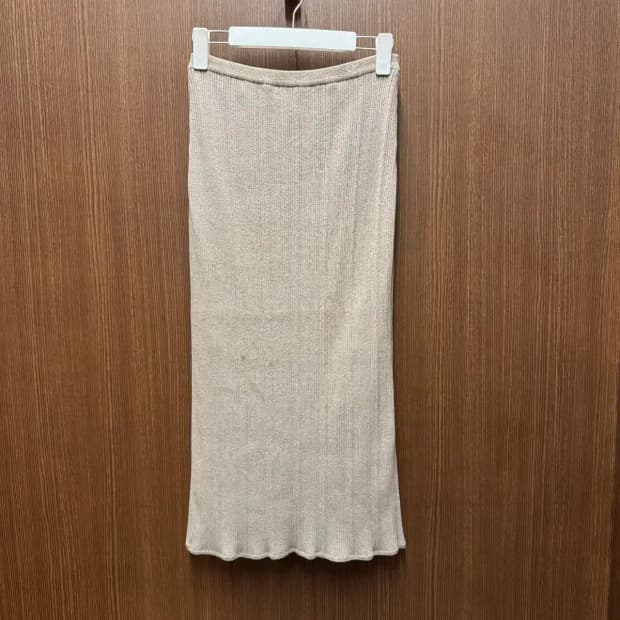 던스트 미디스커트 니트치마