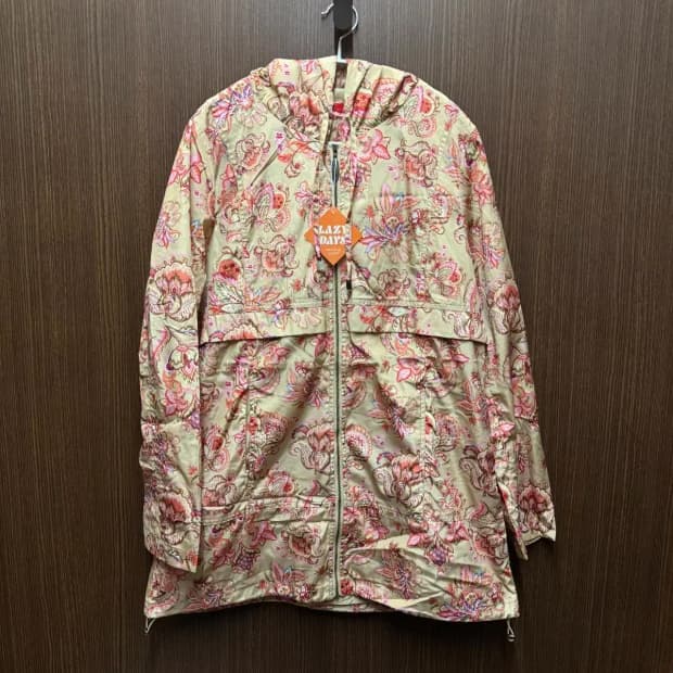 오일릴리 점퍼 아우터