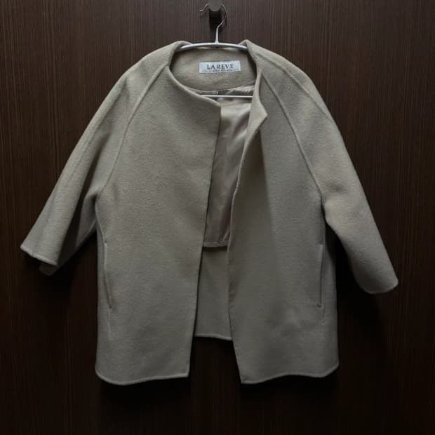 라레브 울 코트